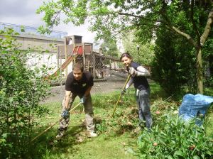 Jonathan and Cienna clearing away Stinging nettles